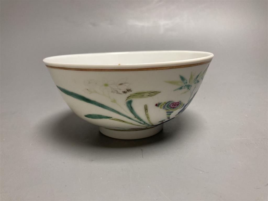 A Chinese famille rose porcelain bowl, Guangxu mark and period, 13cm diameter, 6cm high